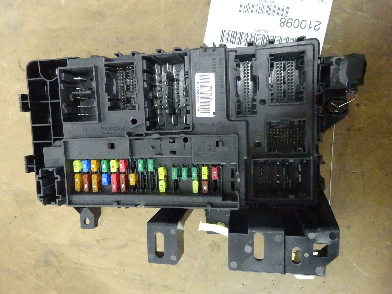 Multifunction (Smart Junction Box) Chassis Brain Box FORD MUSTANG 17 ...