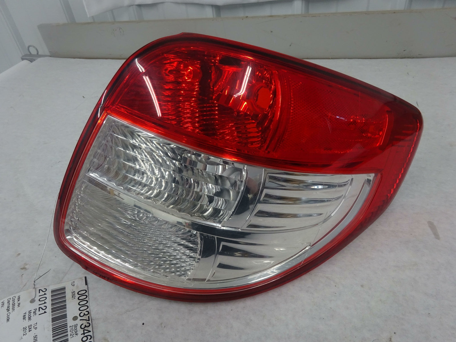 Tail Light Assembly SUZUKI SX4 Right 07 08 09 10 11 12 13 – Fox