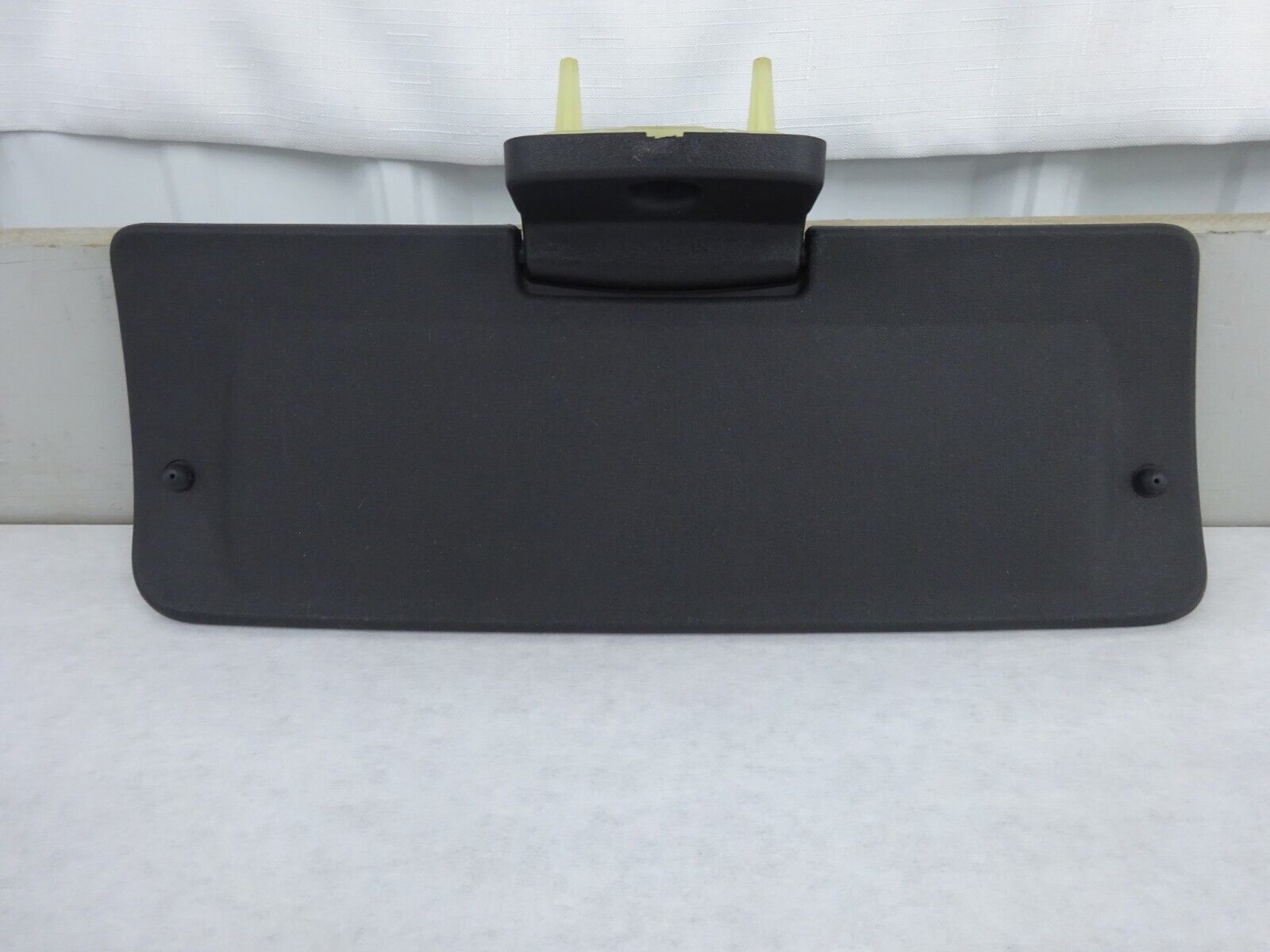 09 PONTIAC SOLSTICE DRIVERS SIDE LEFT SUN VISOR BLACK 19B 06-10