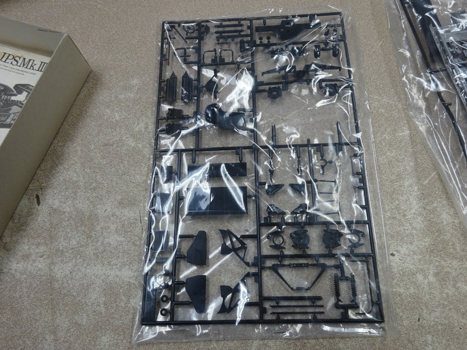 TAMIYA TEAM LOTUS J.P.S.M.k. III 1/20 – Fox Auto Salvage & Parts