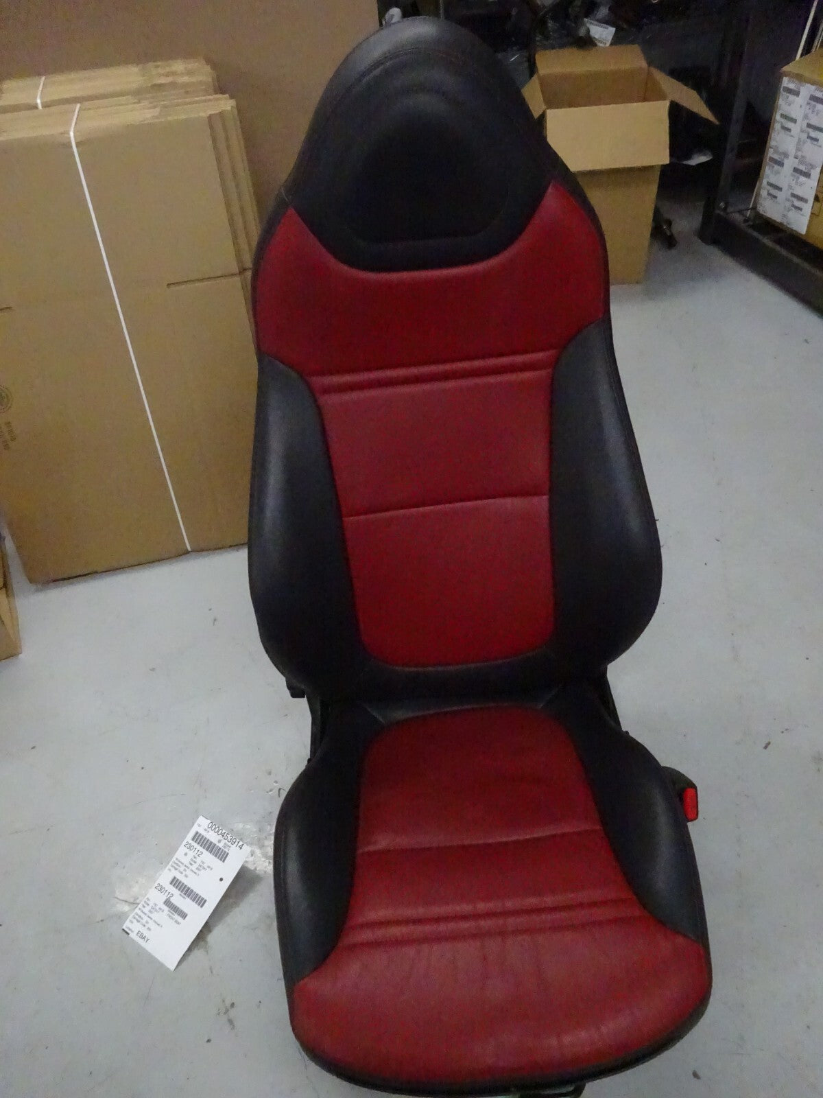 FRONT BUCKET SEAT PASSENGER LEATHER MANUAL BLACK/RED SATURN SKY 07